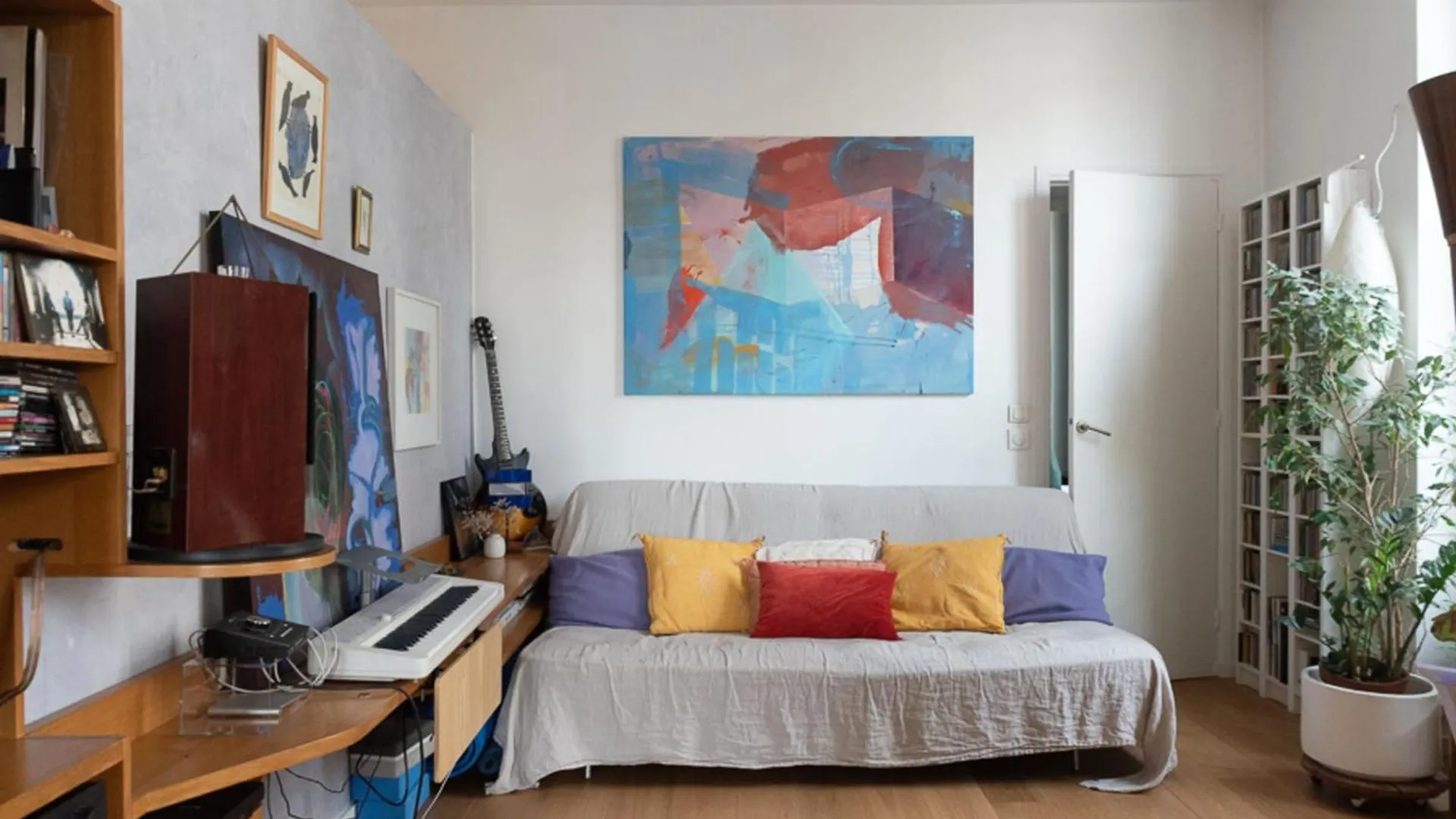 Charming Love Nest In A Pleasant Neighborhood Paris